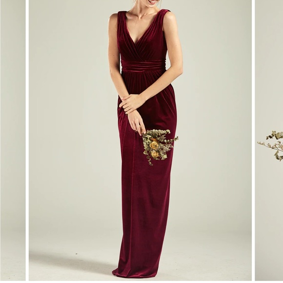 V Neck Burgundy Velvet RenzRags Bridesmaid Dress Size 10 - Picture 1 of 12